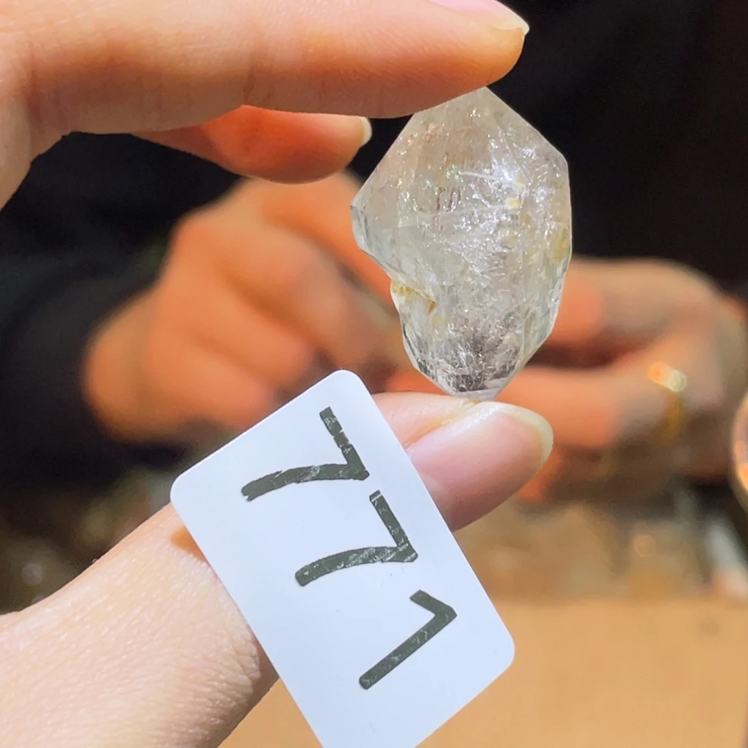 珠宝半成品水晶未镶嵌