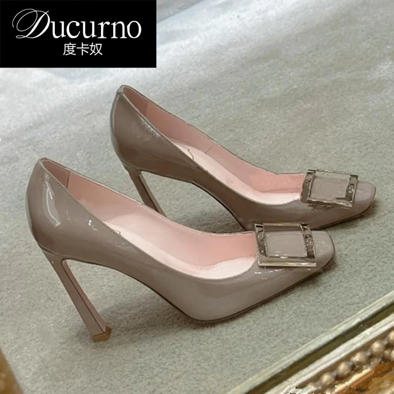 DUCURNO2025新款夏季奶茶灰搭扣单鞋女鞋细跟鞋子女款女鞋推荐