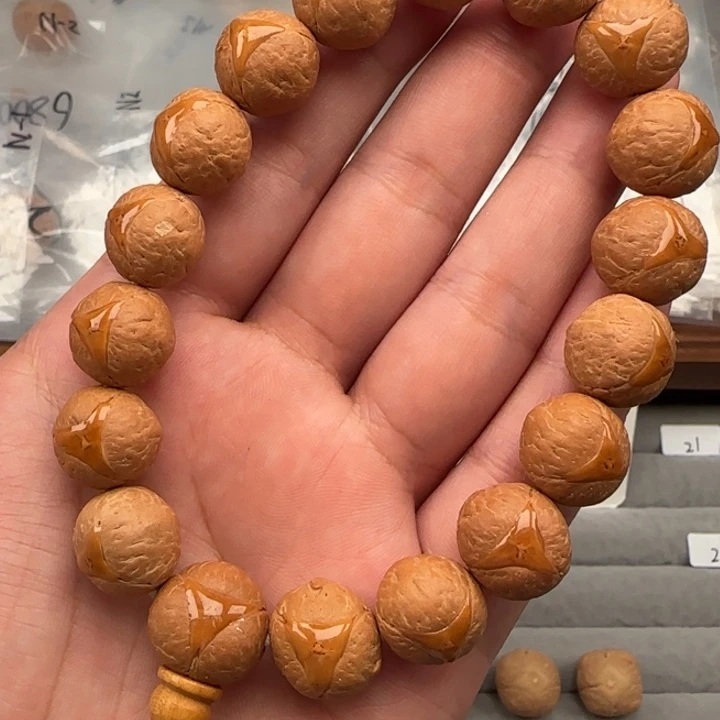 吊坠麒麟眼菩提14➕精品龙眼手串