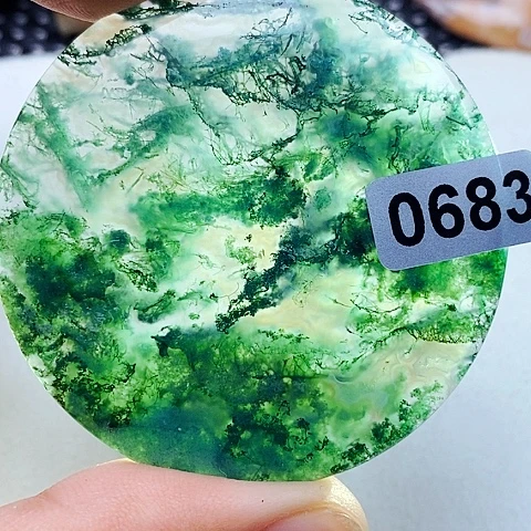 玛瑙/玉髓颈饰未镶嵌晓*峰