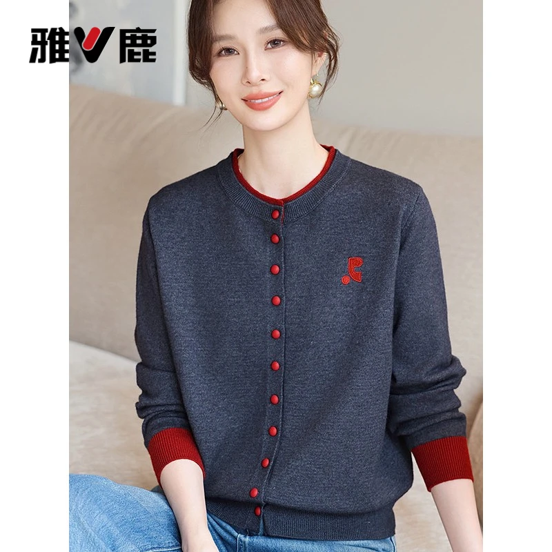 雅鹿优选初秋妈妈装新款圆领针织宽松长袖薄毛衣中老年春秋季开衫