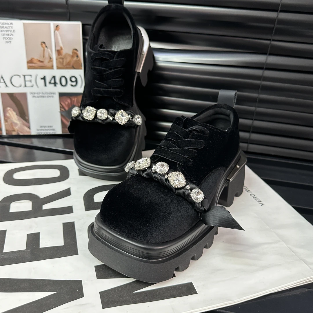 新款透气时尚圆头舒适个性金丝绒面厚底女乐福鞋