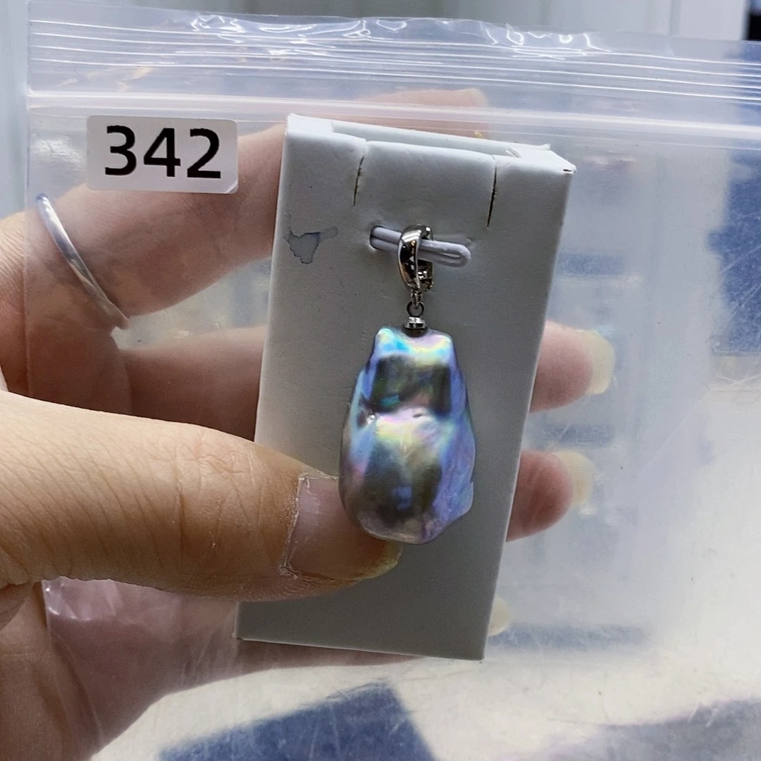 颈饰合金淡水珍珠