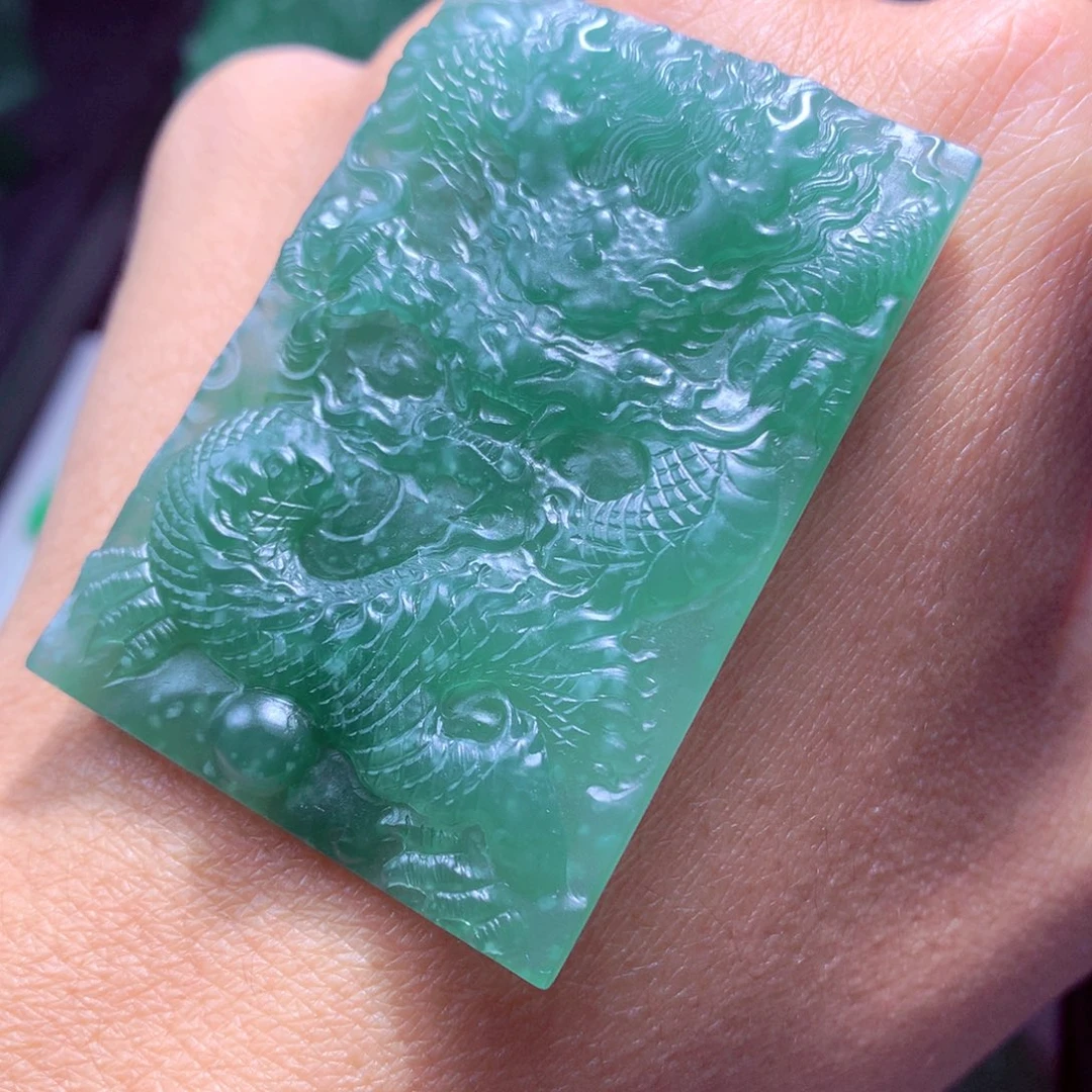 定制翡翠未镶嵌天然翡翠A货毛货挂件