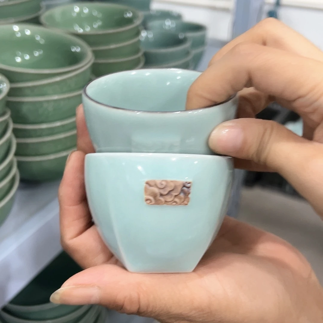 龙泉云间青瓷小米茶器