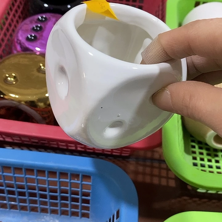 摆件陶陶盆有孔 瑕疵介意勿拍