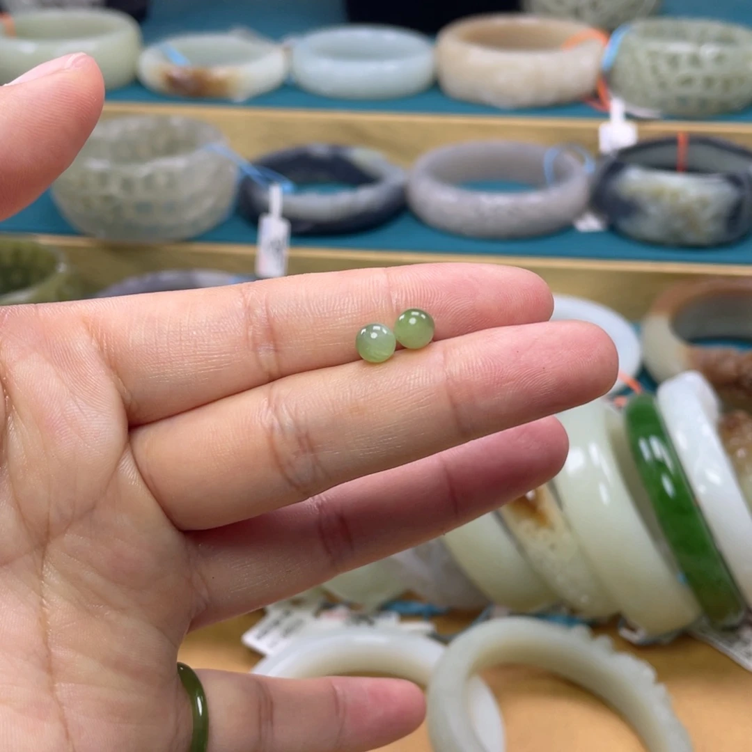 和田玉银S925镶嵌耳饰