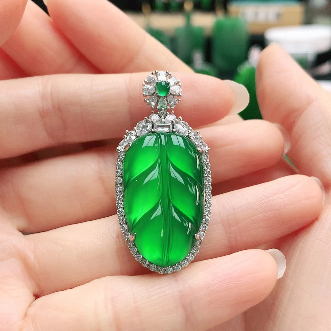 玛瑙/玉髓银S925镶嵌吊坠