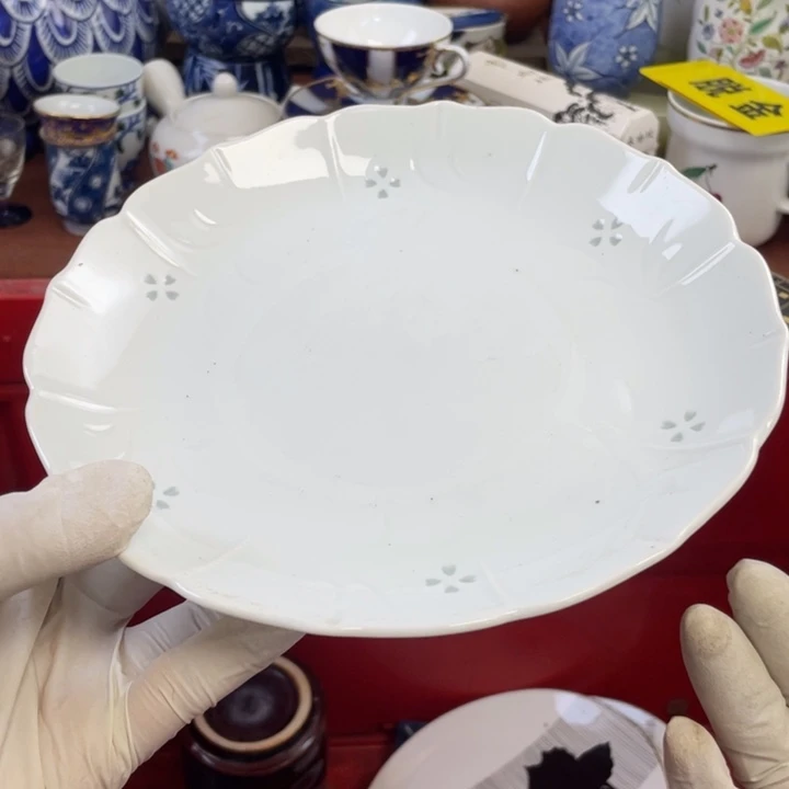 他家瓷器真美…开播了