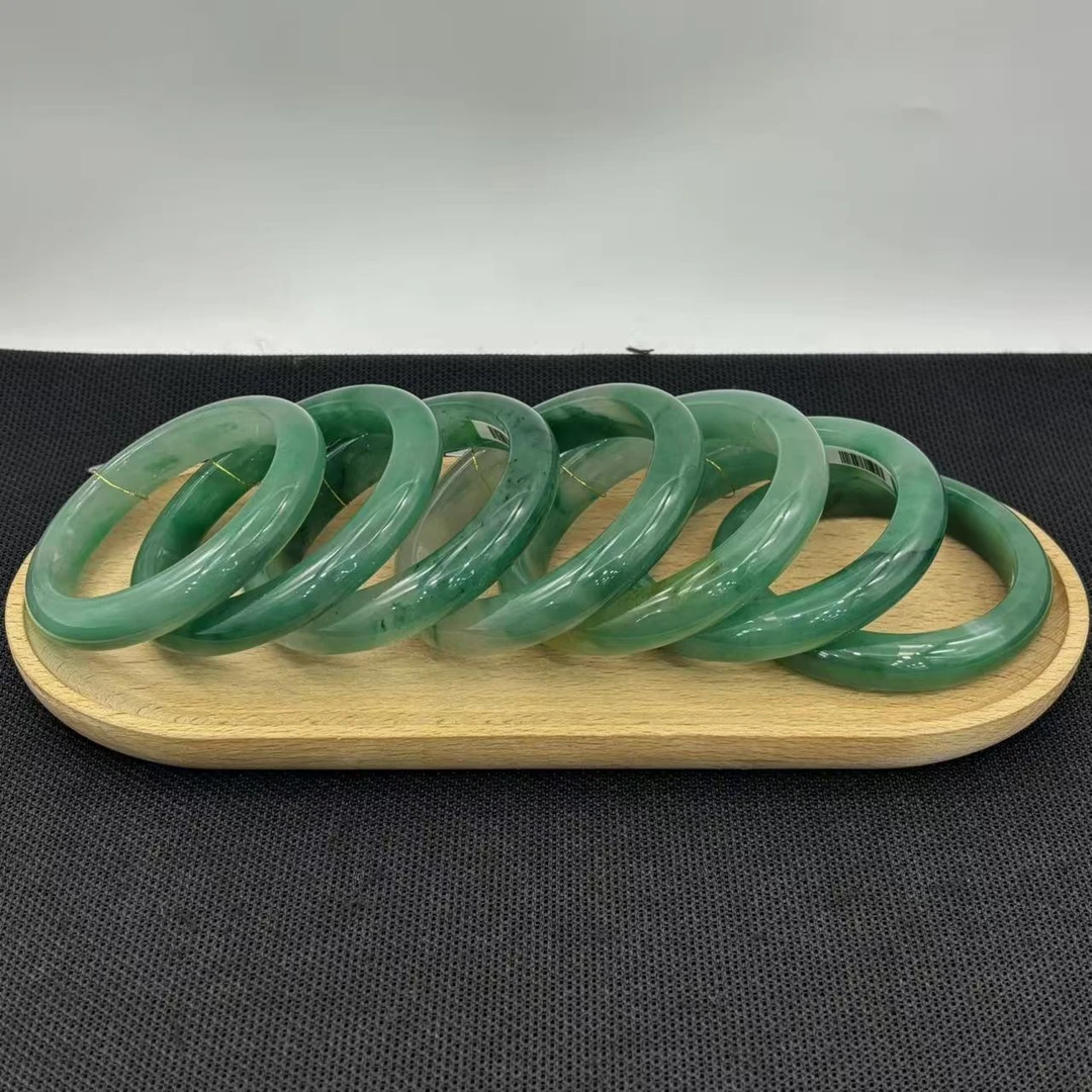 老卢非洲翠手镯精美时尚气质款多样性发货其一