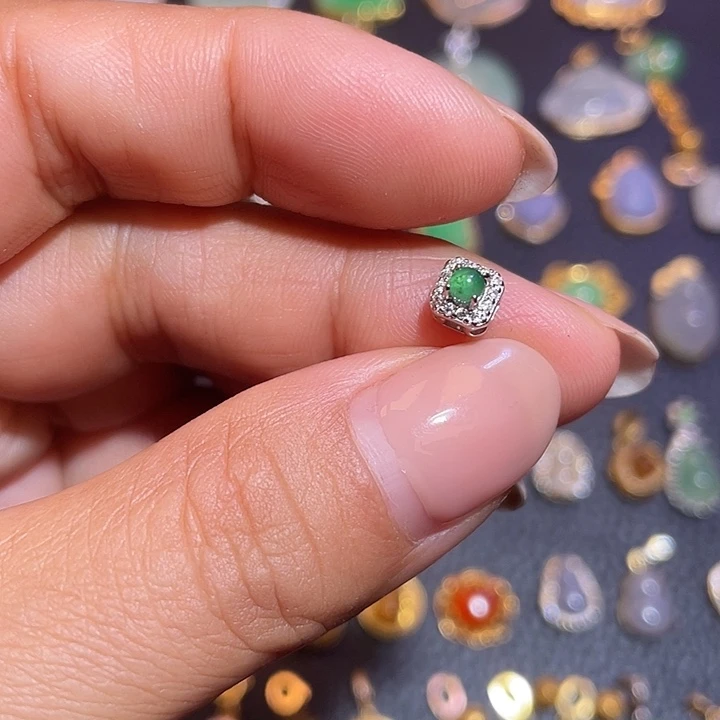 翡翠银S925镶嵌颈饰