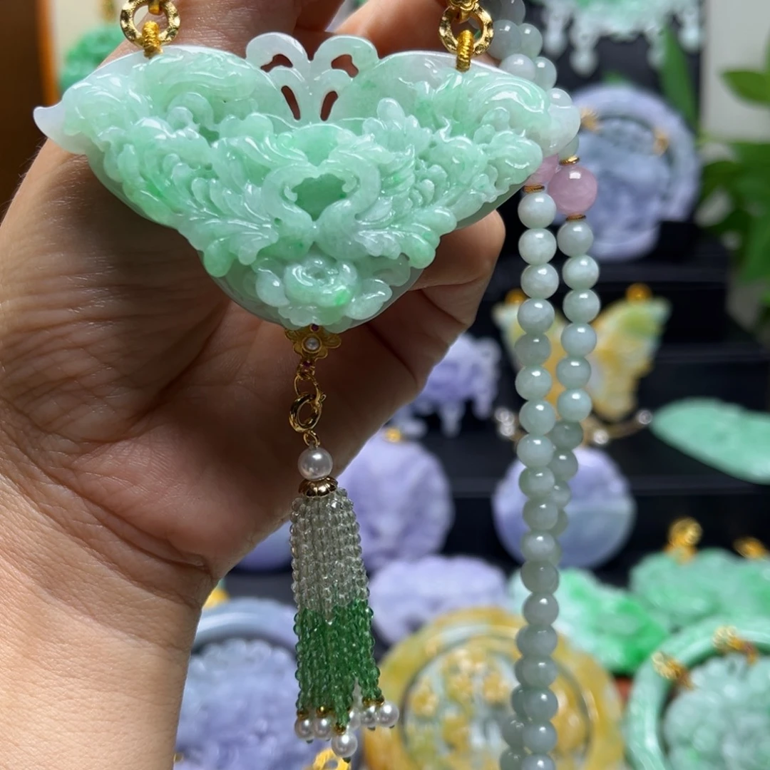 翡翠未镶嵌颈饰天然翡翠