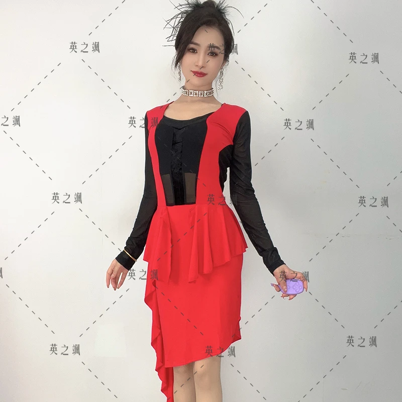 【英之飒】5029荷叶边点帕斯时尚裙子服装女装显瘦连衣裙