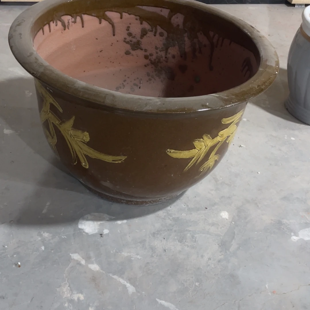 陶瓷花盆默认瑕疵