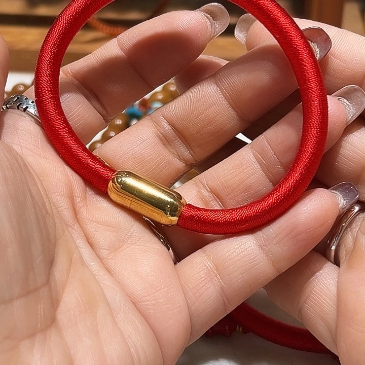 天然辰砂精工制作砂粉红手绳