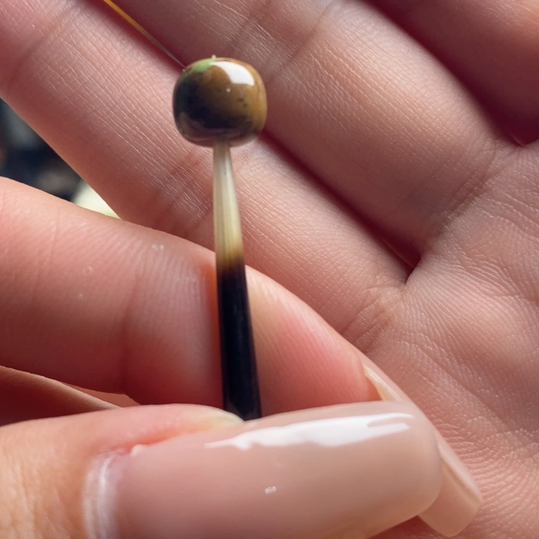 南红玛瑙未镶嵌珠宝奇石