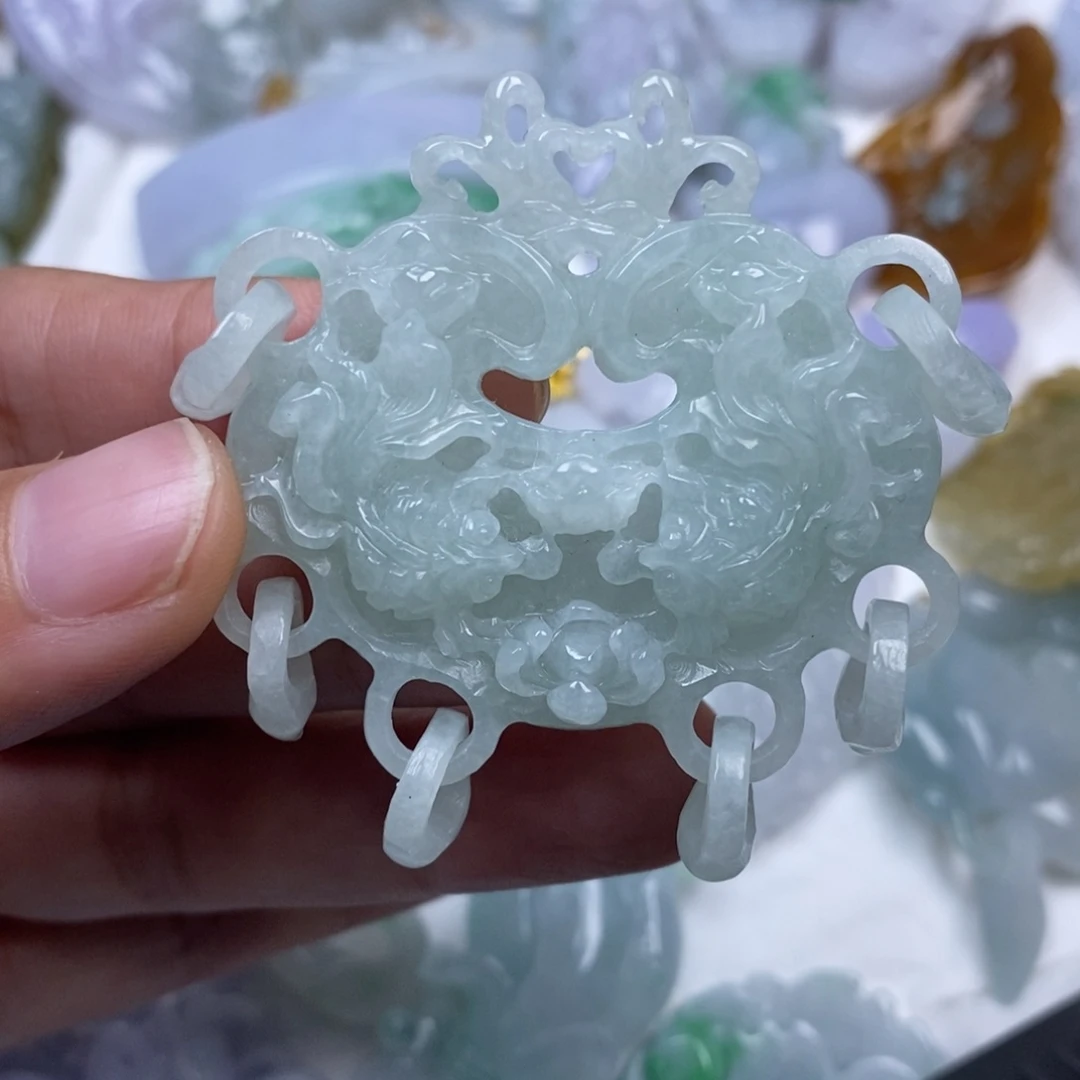 颈饰未镶嵌翡翠翡翠