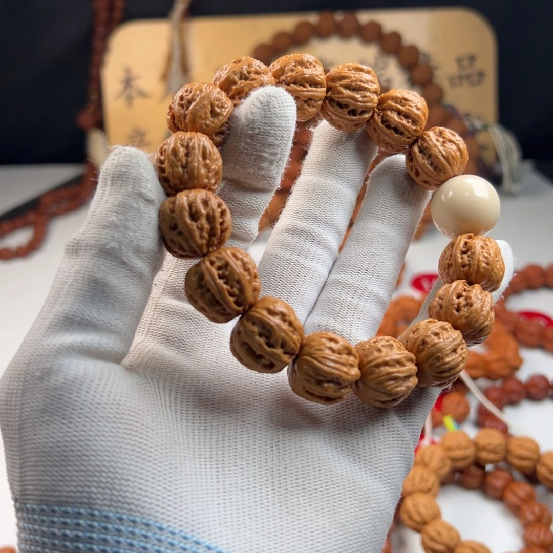D***C手串文玩核桃小核桃16