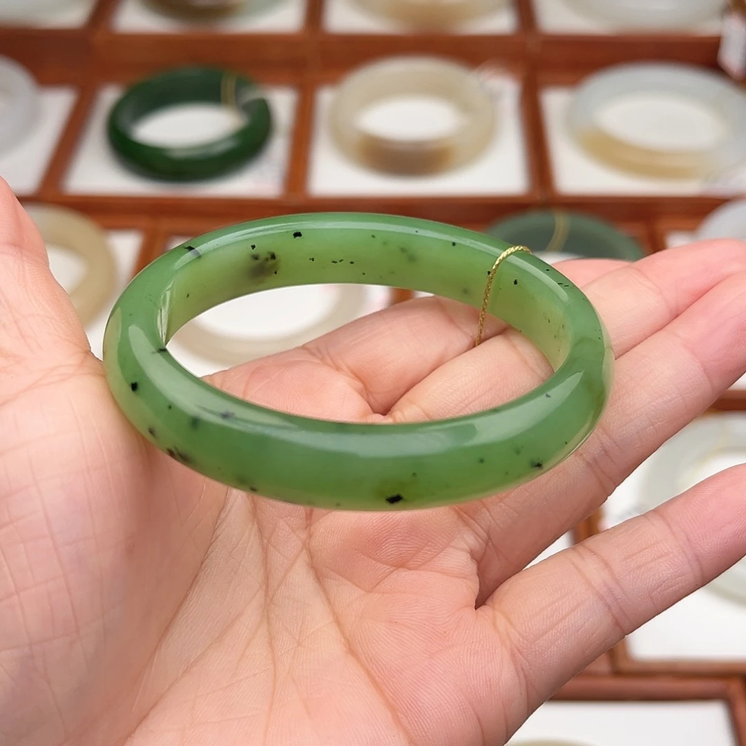 和田玉未镶嵌手镯52.6