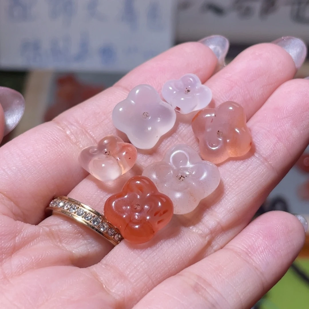 南红玛瑙未镶嵌挂件8260