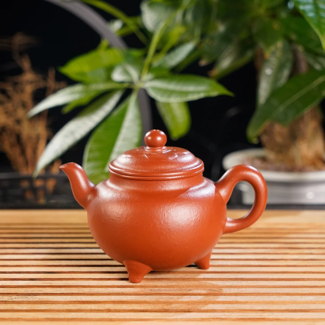 GS36-064   钱菊芳  宜兴手工紫砂  大彬如意