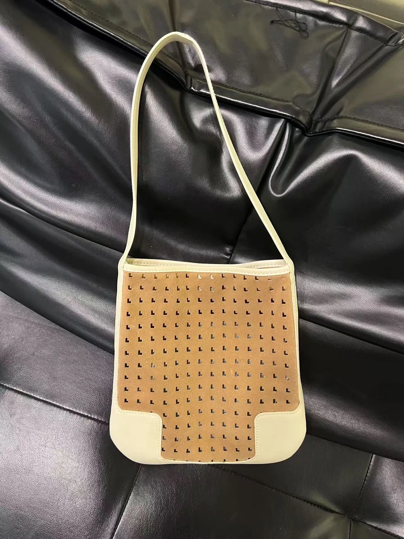 95新 LOEWE/罗意威 舍得 Loewe 华夫单肩包