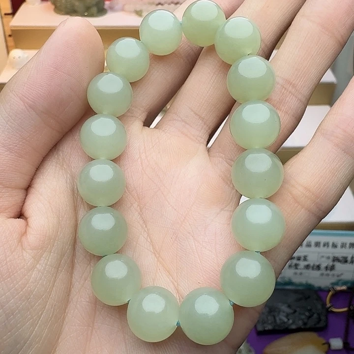 和田玉未镶嵌手串