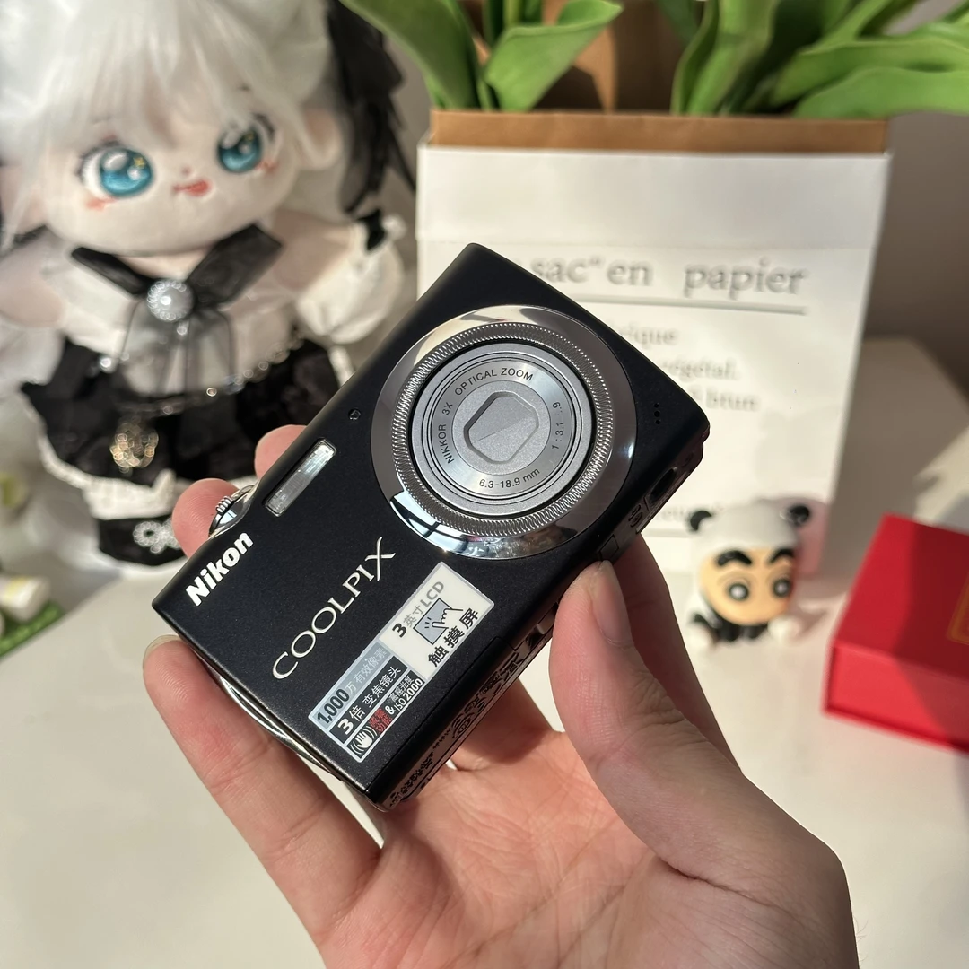 9新 Nikon/尼康 尼康s230冷白皮柔焦适合新手带配件适合触摸屏