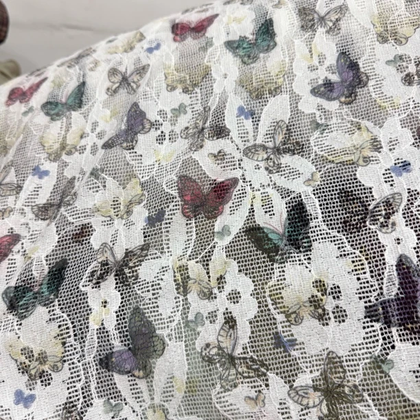 06 七彩数码印花提花蕾丝裙子面料6米价