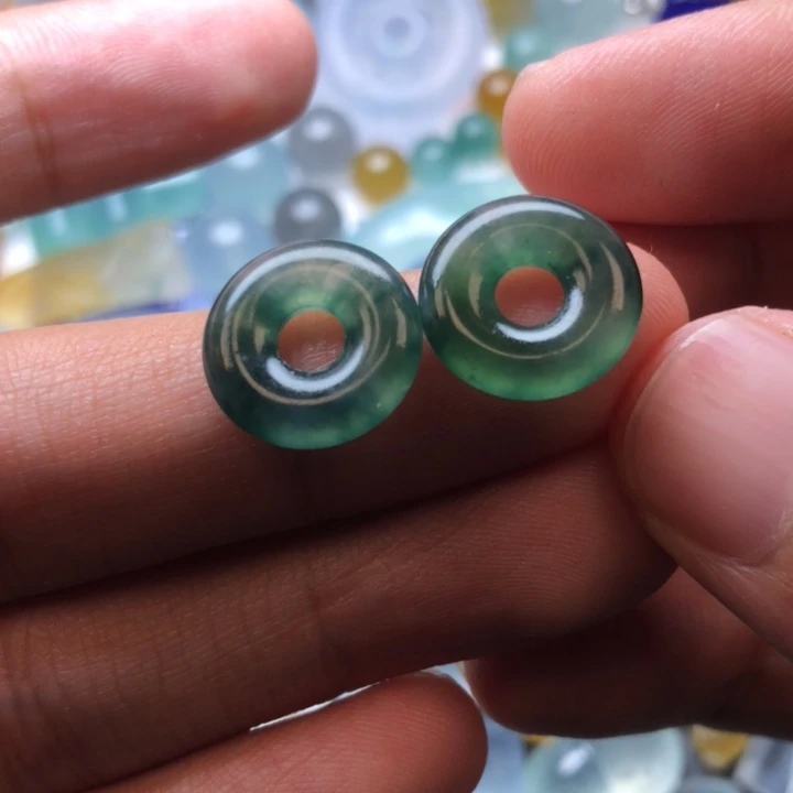 未镶嵌定制翡翠挂件