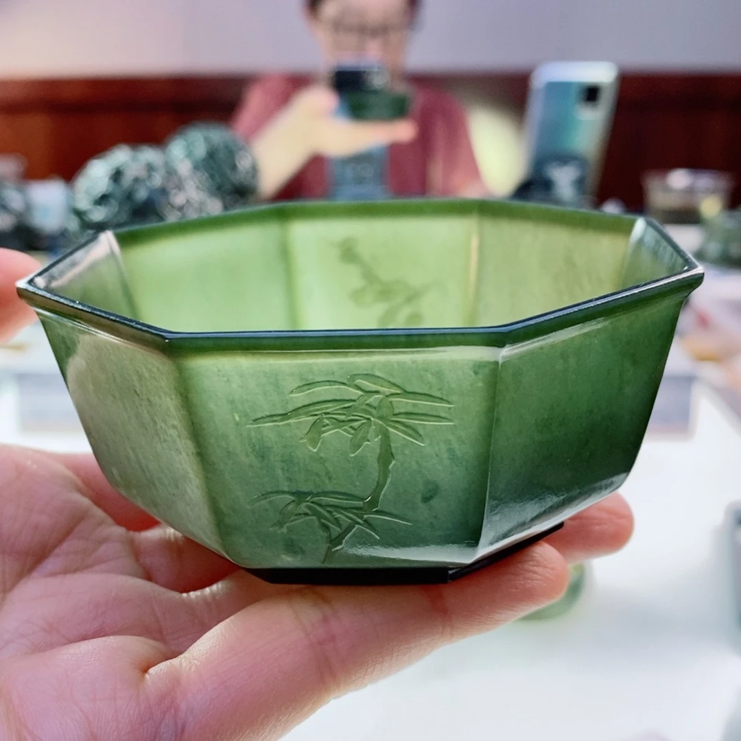未镶嵌和田玉（青玉）摆件微瑕