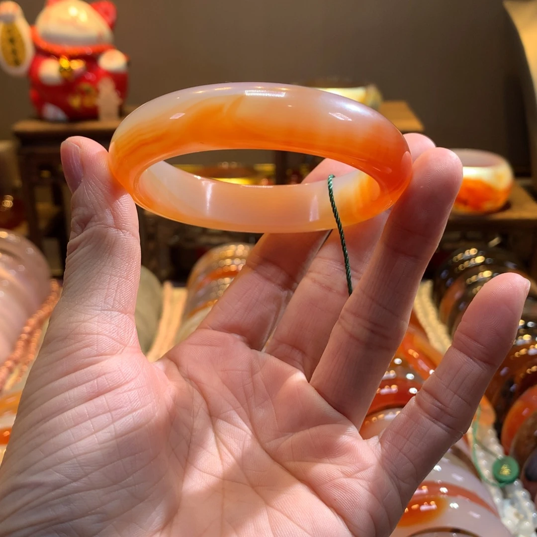玛瑙/玉髓未镶嵌手镯43号不退换