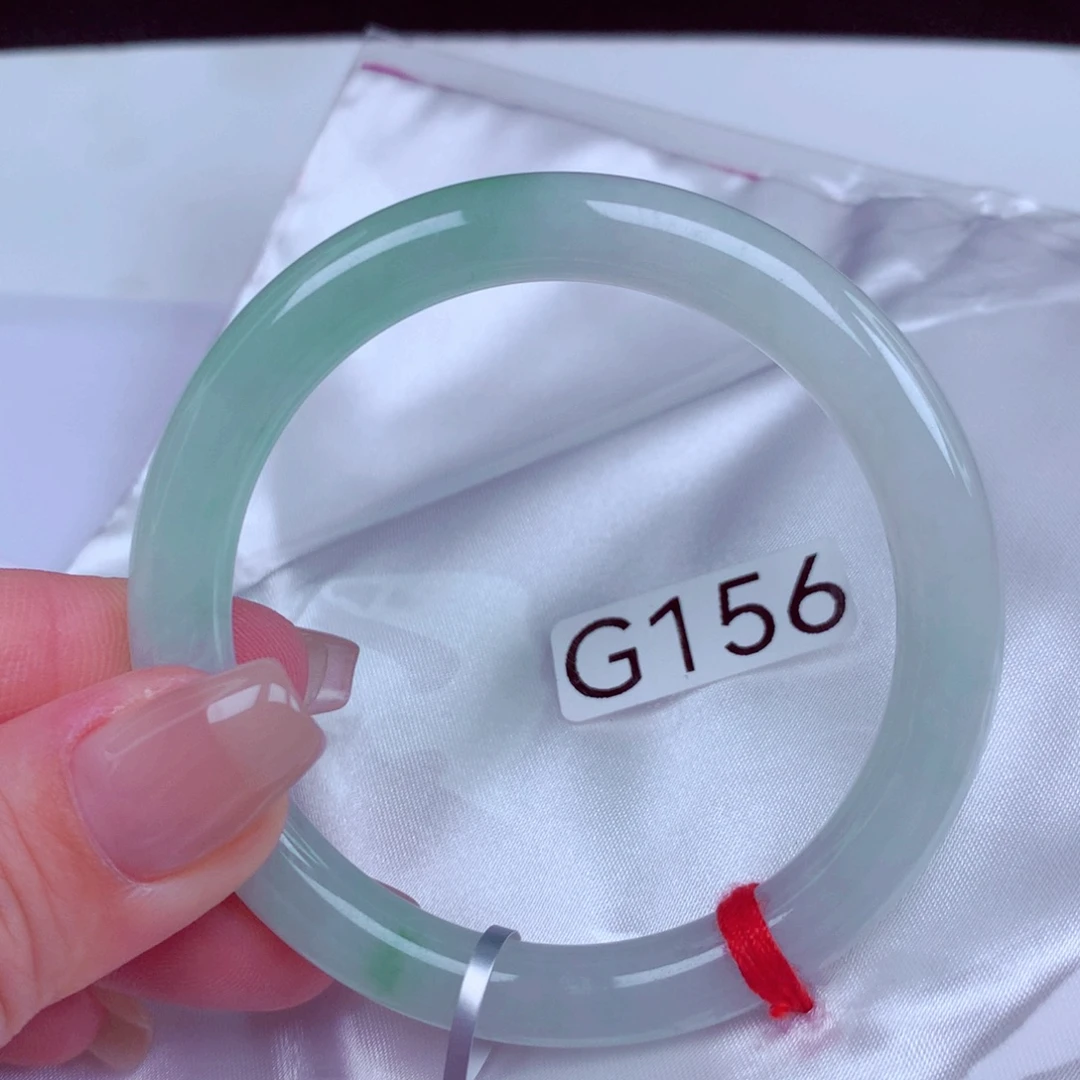 翡翠未镶嵌手镯手镯