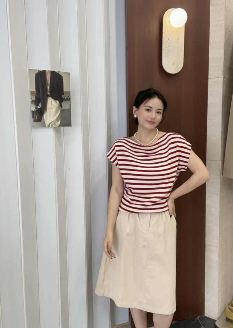 T恤时尚休闲针织女条纹短袖宽松型荡领条纹韩系秋季氛围