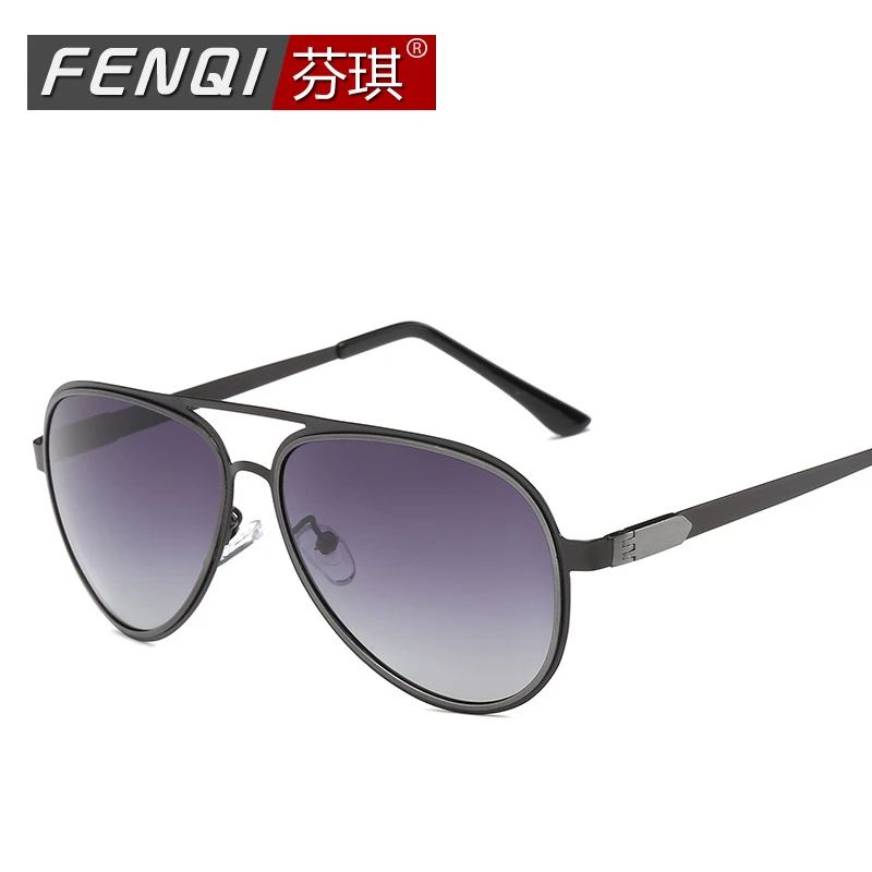 太阳镜真膜男女偏光镜潮炫彩蛤蟆镜复古反光墨镜太阳眼镜8621