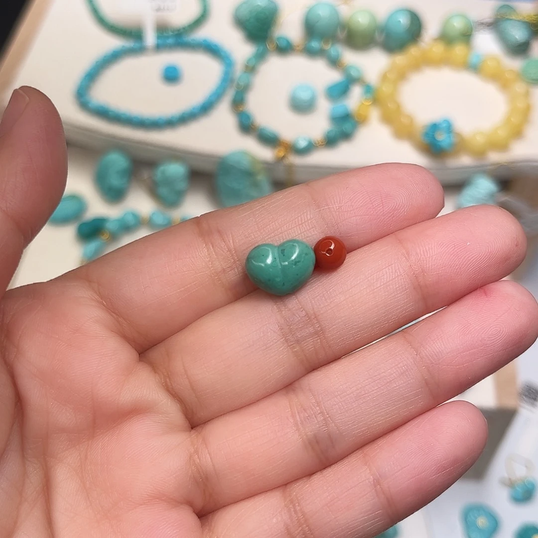 南红玛瑙未镶嵌珠宝半成品