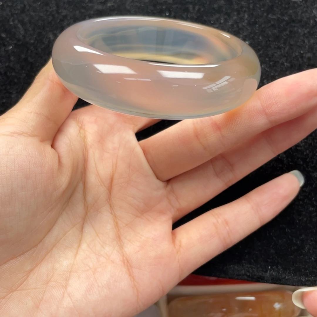 手镯玛瑙/玉髓未镶嵌