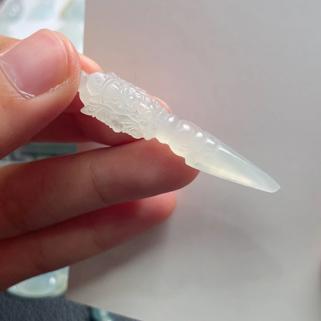 未镶嵌定制翡翠翡翠
