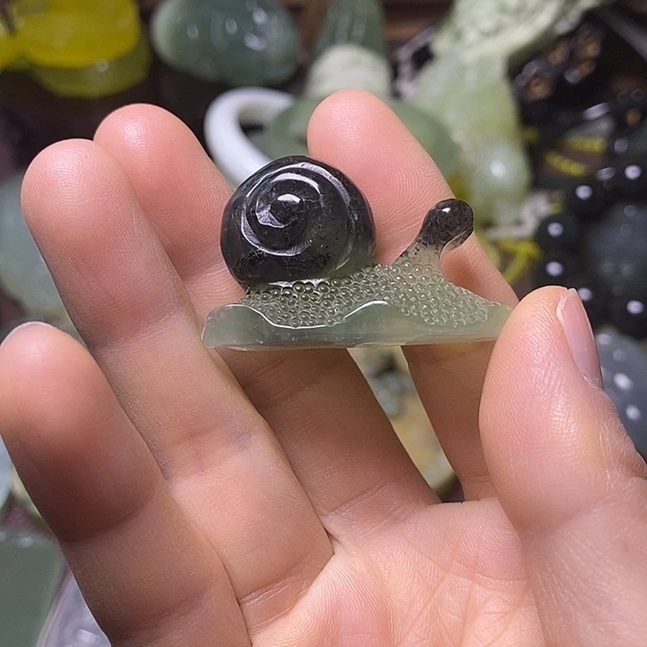 岫玉未镶嵌岫玉颈饰