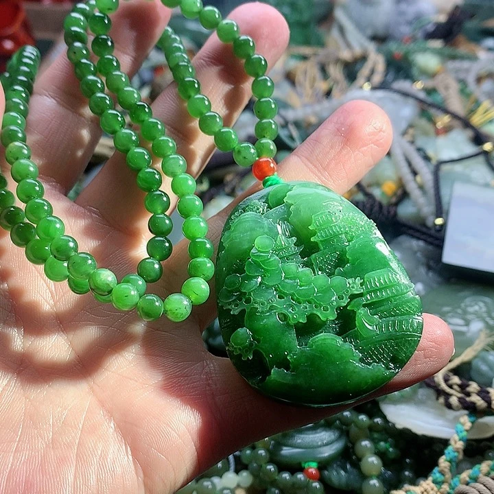 未镶嵌和田玉挂件L**j