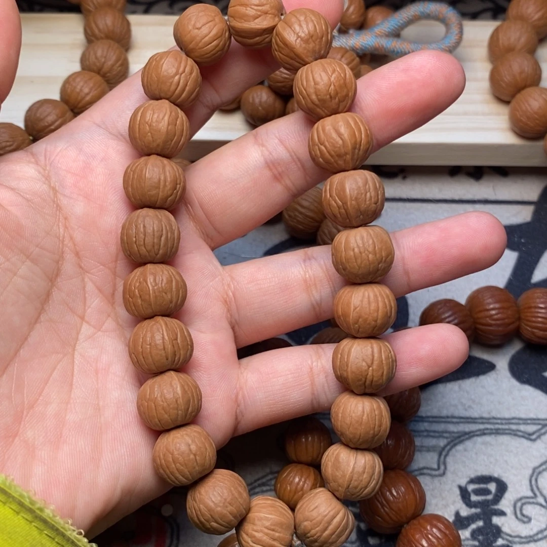 桃核吊坠南瓜手持