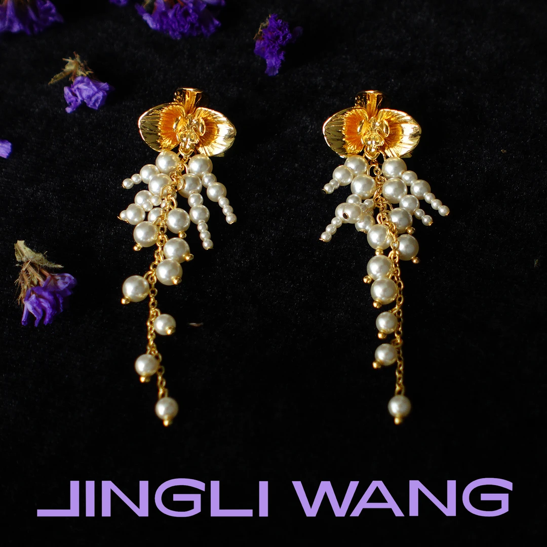 JINGLI WANG 铜合金仿珍珠耳饰 「兰心映珠」金蝴蝶兰银针 轻奢度假