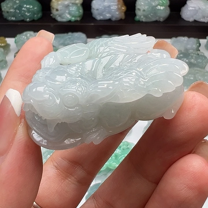 颈饰未镶嵌翡翠貔貅