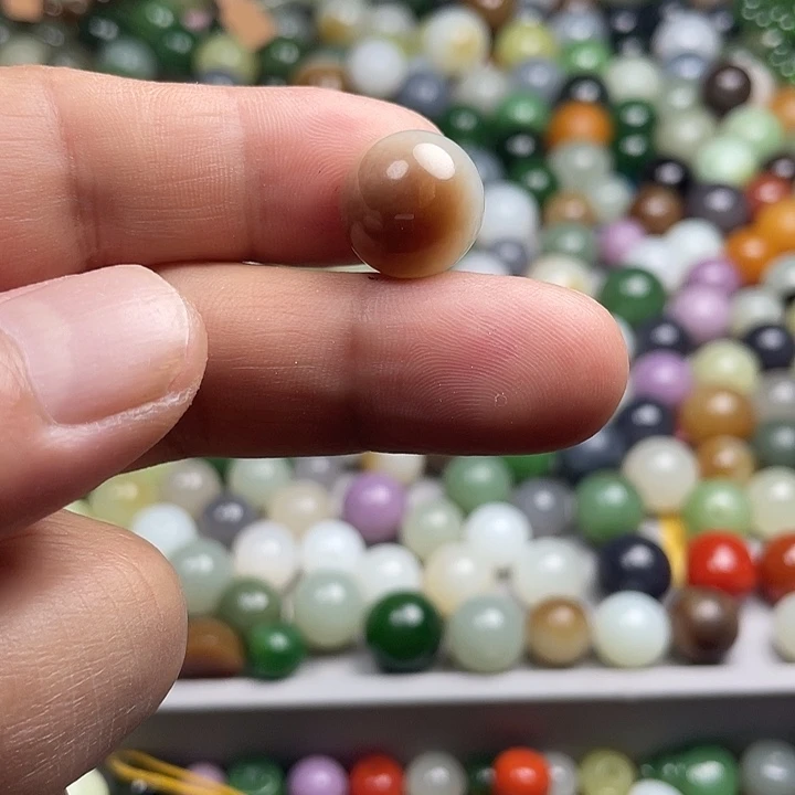 颈饰未镶嵌和田玉专****题