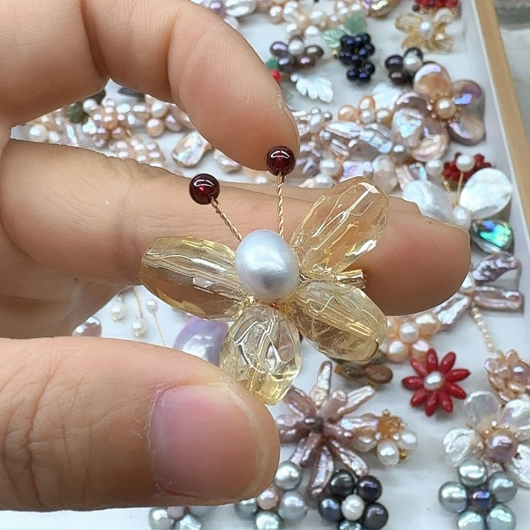 银S925镶嵌淡水珍珠胸针