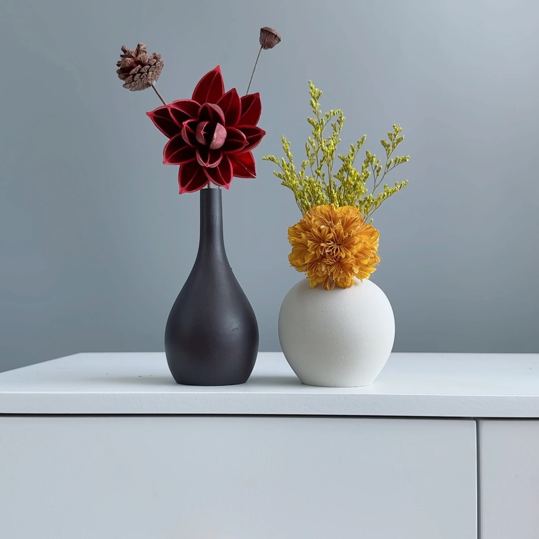 摆件陶瓷小花瓶摆件含花总高约20-30cm