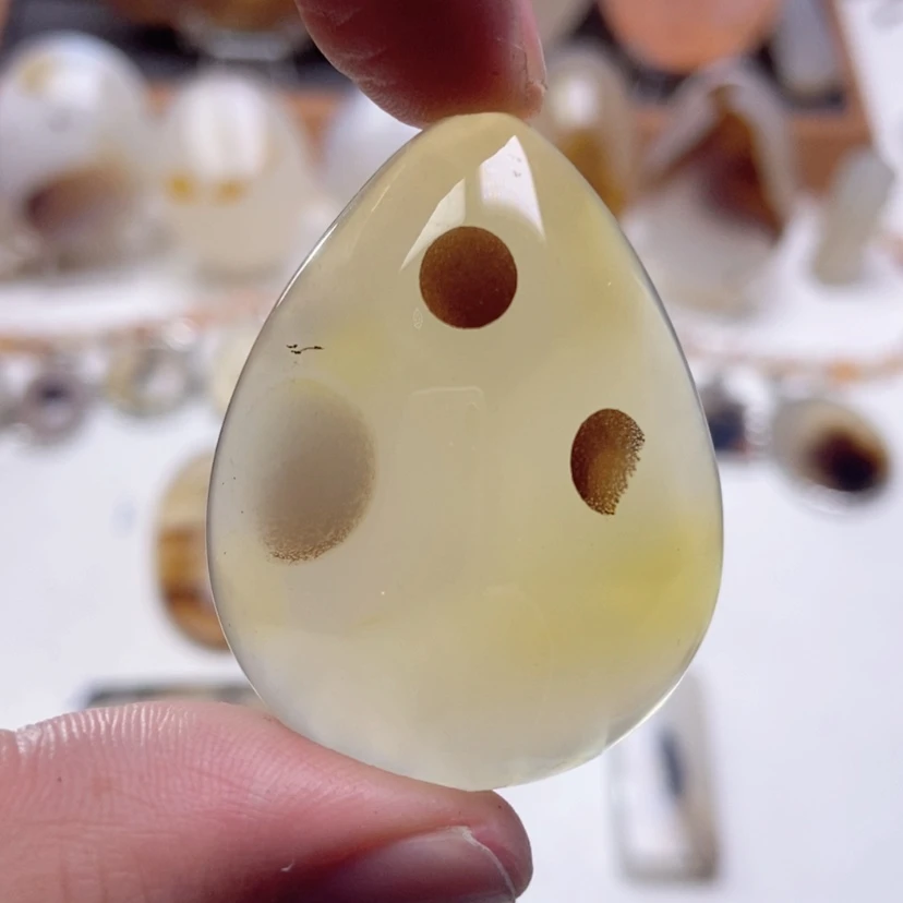 【闪购商品】玛瑙/玉髓颈饰未镶嵌