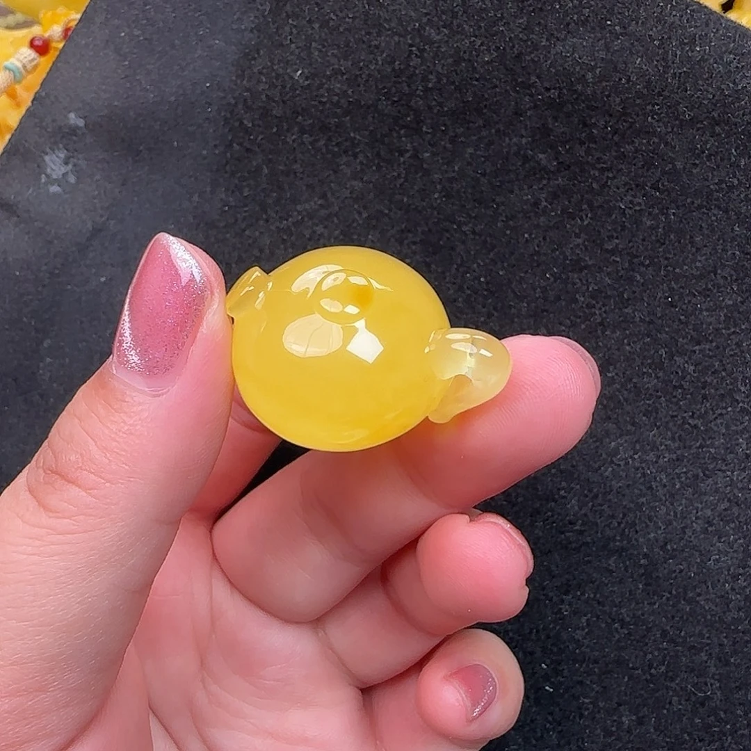 蜜蜡未镶嵌珠宝奇石