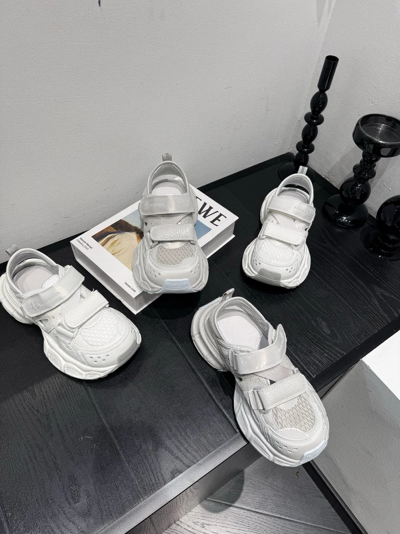 淡彩【镂空老爹】时尚休闲鞋 5069