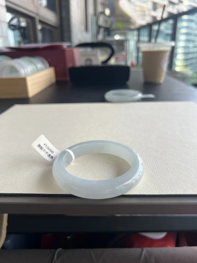 糯冰种天然A货翡翠手镯老坑浅蓝淡蓝色56.5圈口，48小时鉴赏期